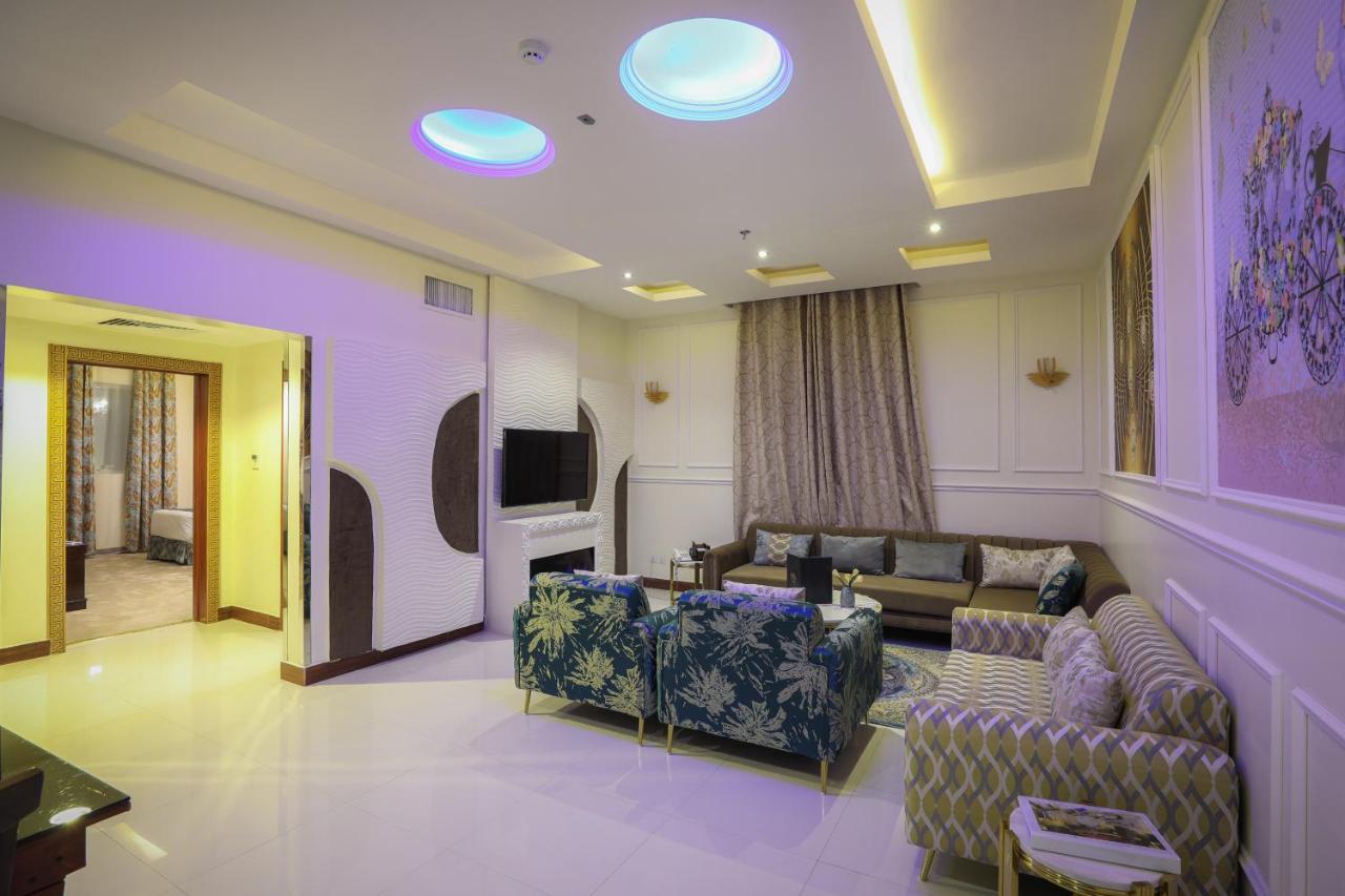 Meral Crown Hotel Riyadh Exterior photo