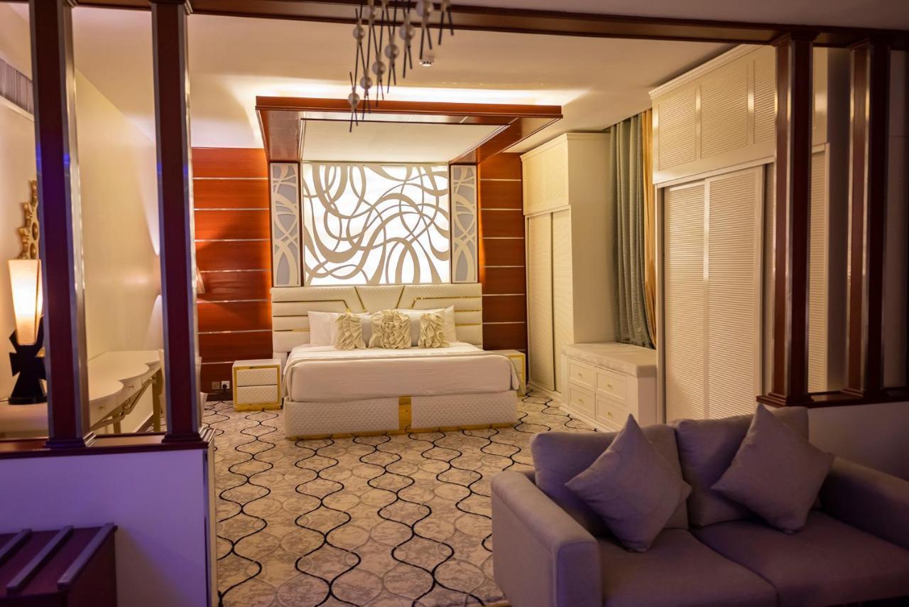 Meral Crown Hotel Riyadh Exterior photo