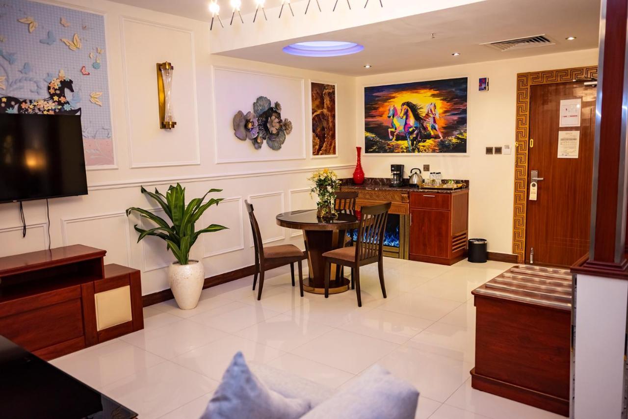 Meral Crown Hotel Riyadh Exterior photo