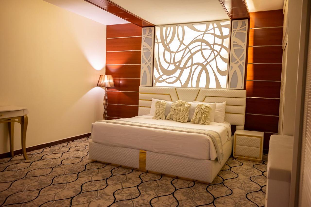 Meral Crown Hotel Riyadh Exterior photo