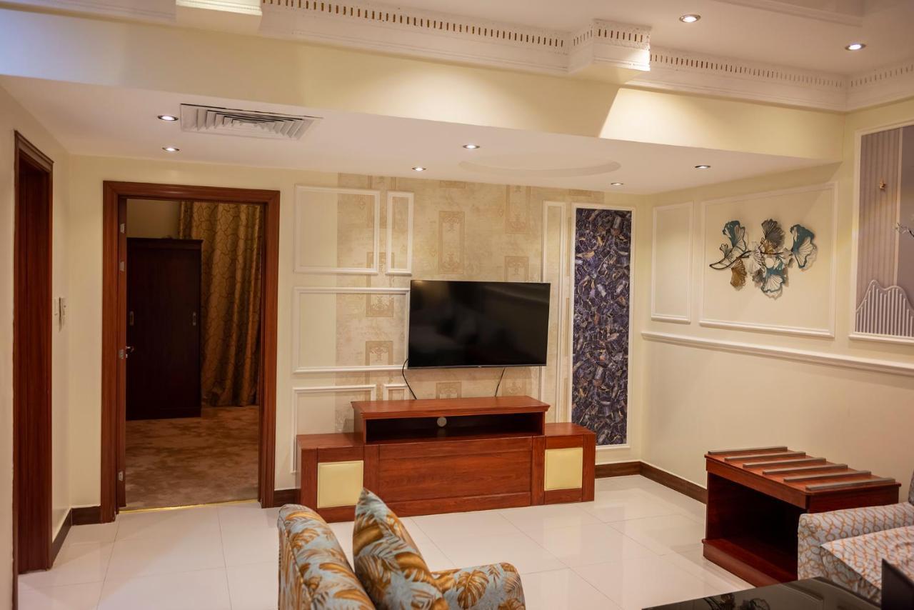 Meral Crown Hotel Riyadh Exterior photo